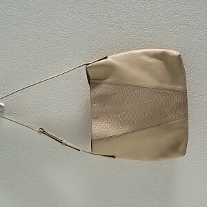 Vince leather bag